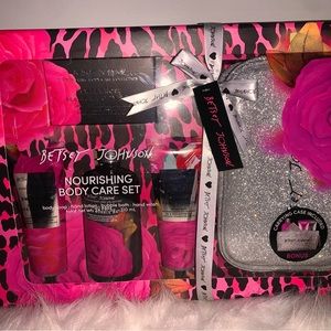 Nice Gift set, brand new never been opened Betsy Johnson Set